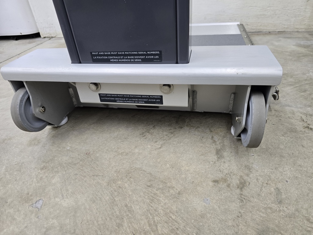 WelchAllyn Scale-Tronix 6002 Wheel Chair Scale Pedestal Mount & Rear Wheels